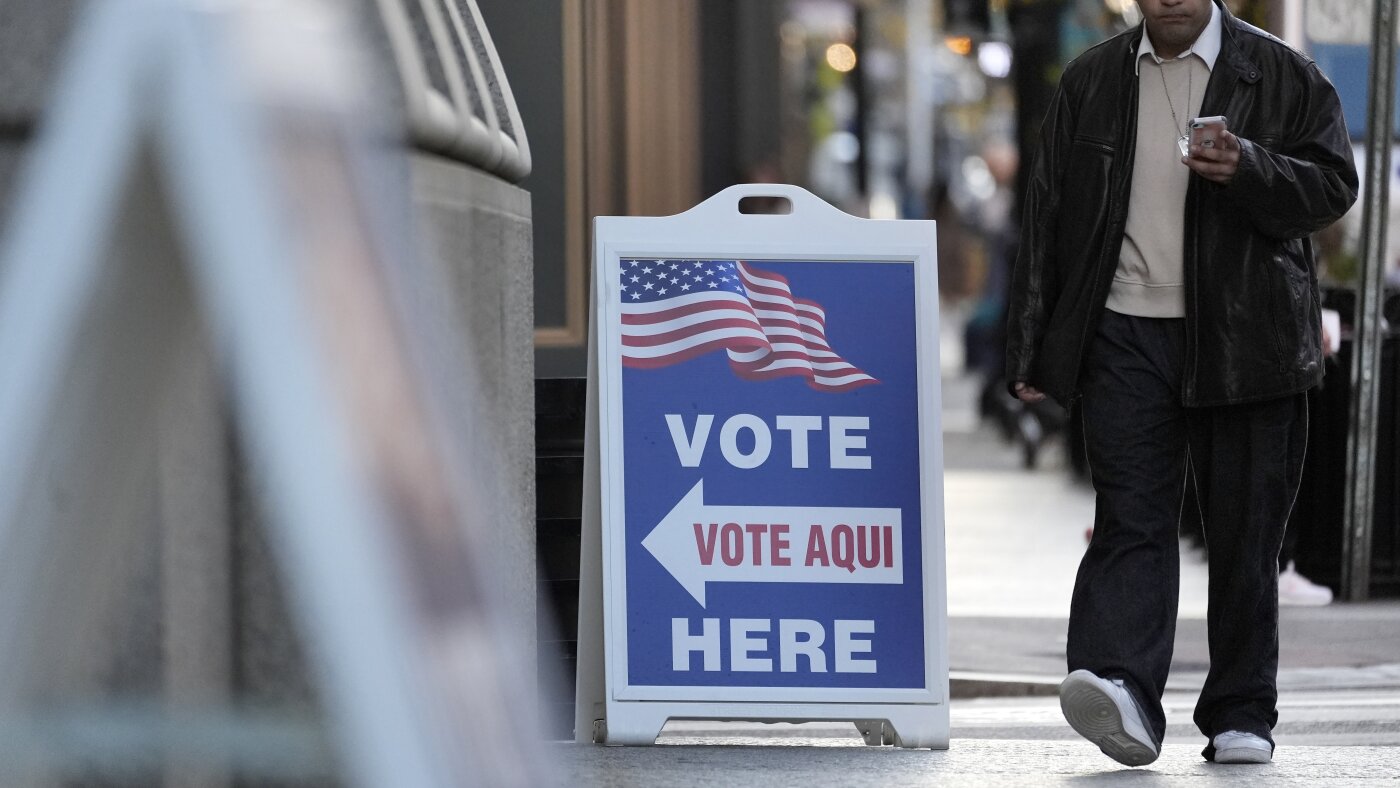 Justice Department Set to Transfer Sensitive Voter Data to Homeland Security