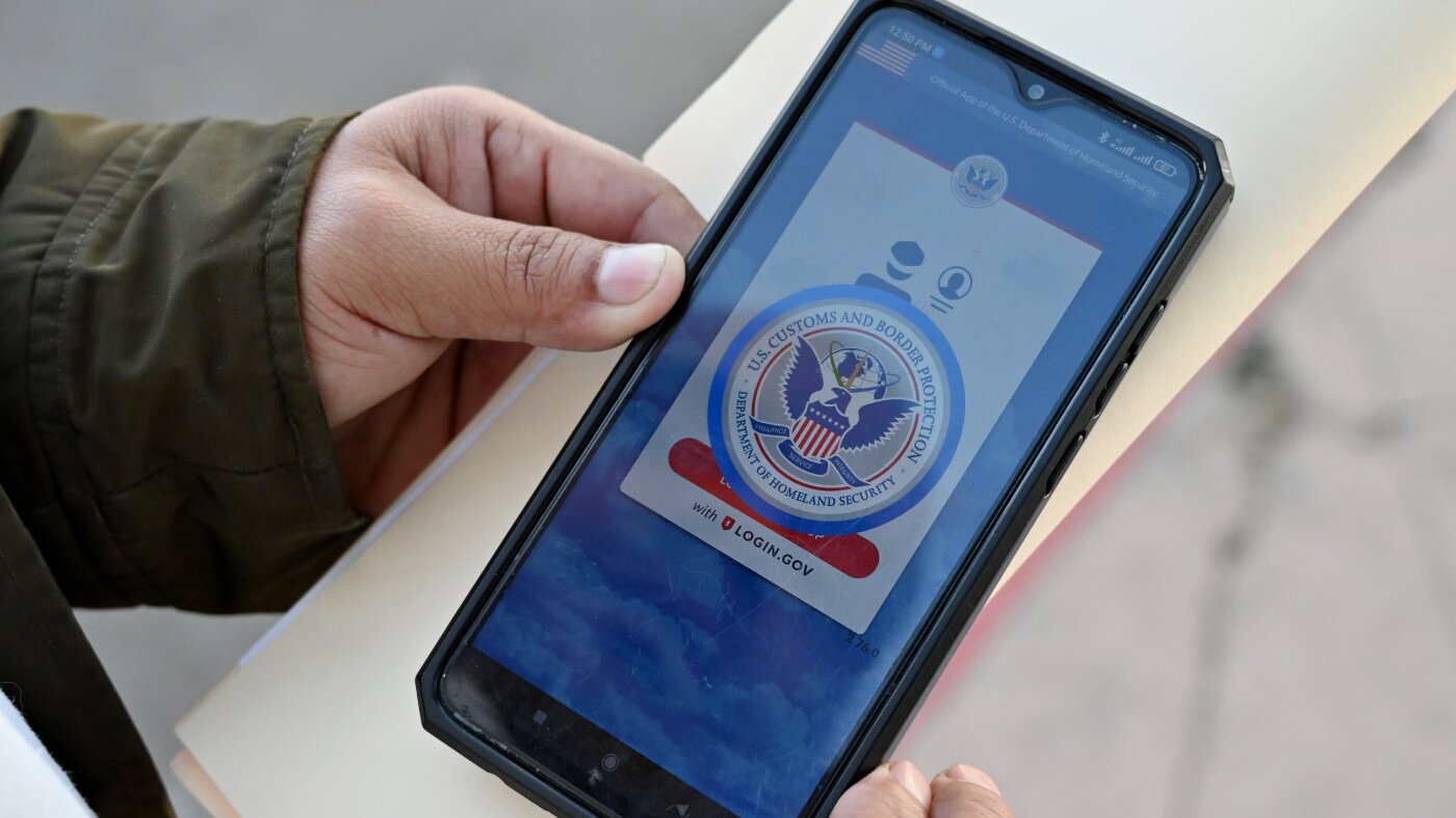 Trump Rescinds Asylum Application Freeze Following D.C. National Guard Incident