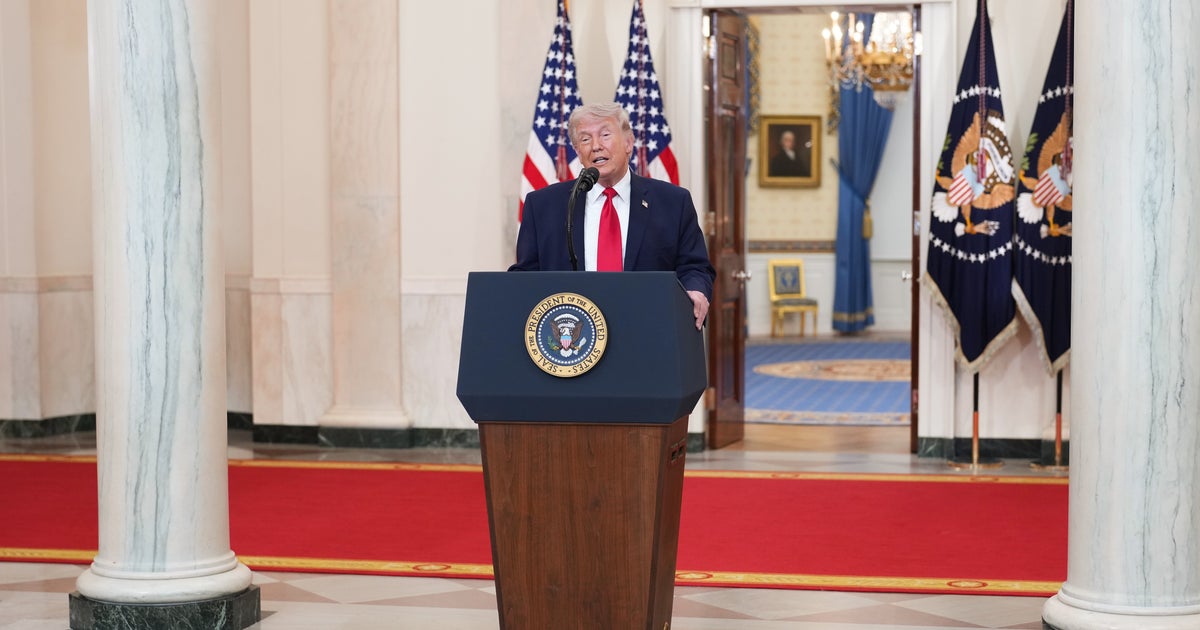  Trump's Unyielding Confidence Faces the Chaos of War 