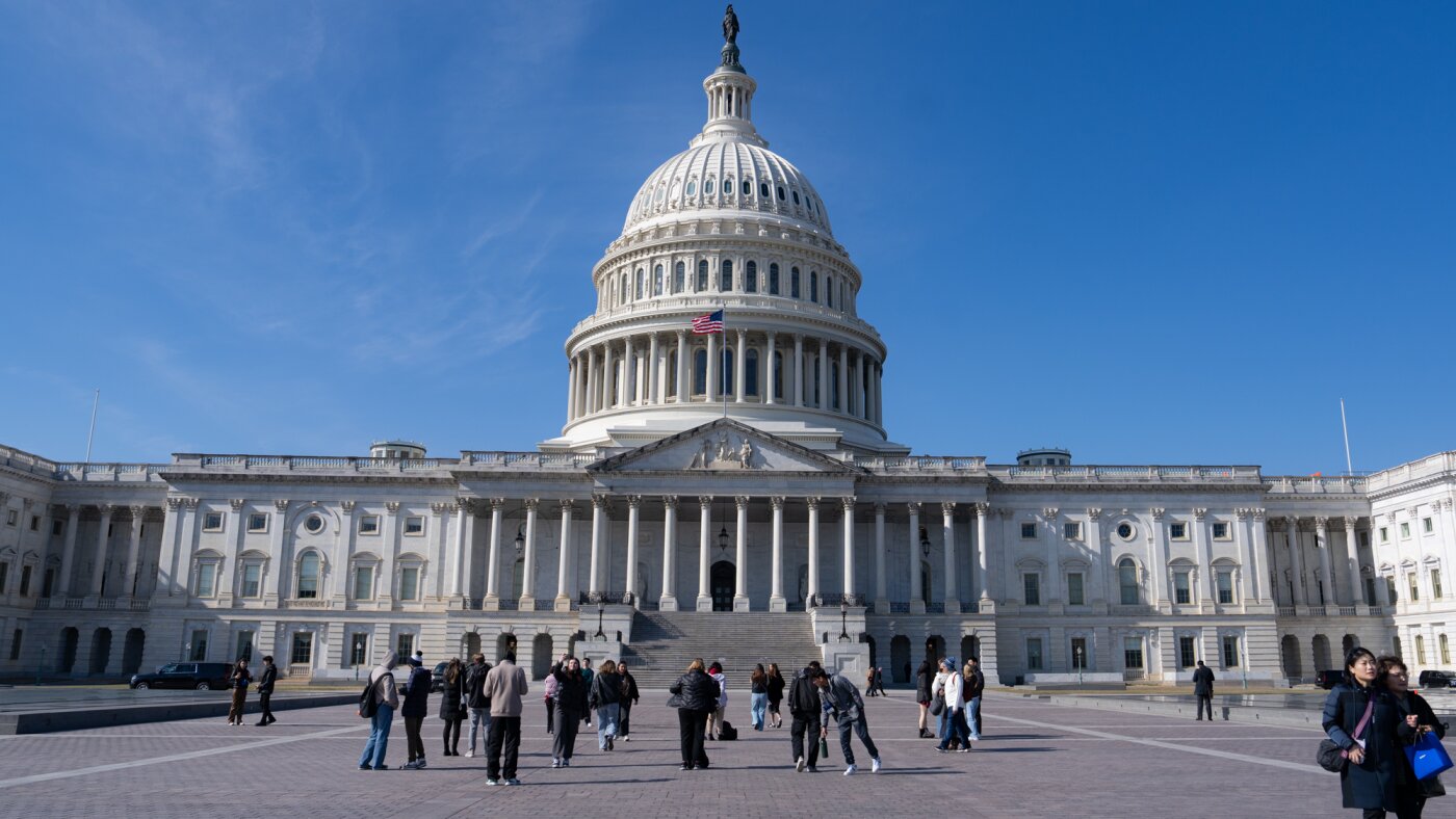 Democrats Sound Alarm Over Trump's Iran Threats