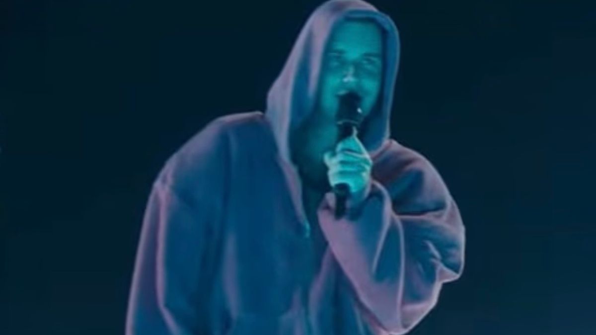 Justin Bieber's Coachella Set Leaves Fans Disappointed and Frustrated