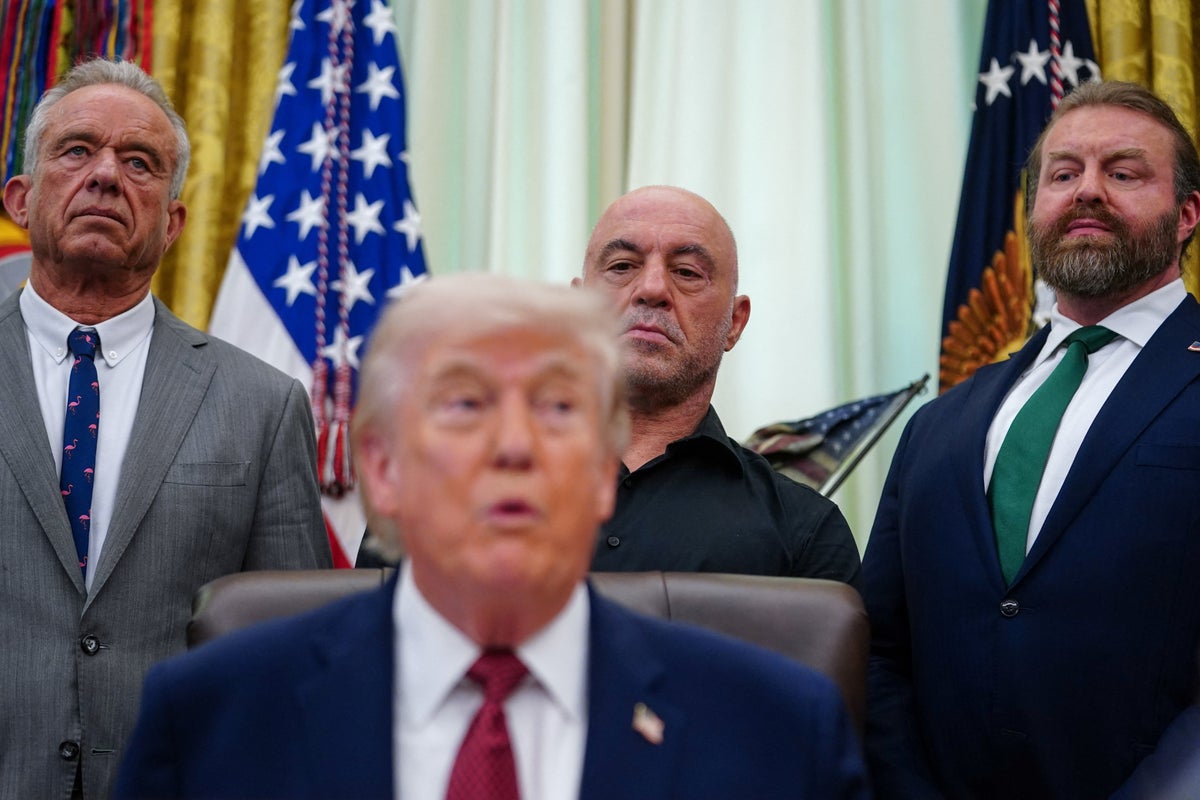 Trump Unveils Psychedelics Executive Order with Joe Rogan in Tow, Cracks Joke About Trying Them