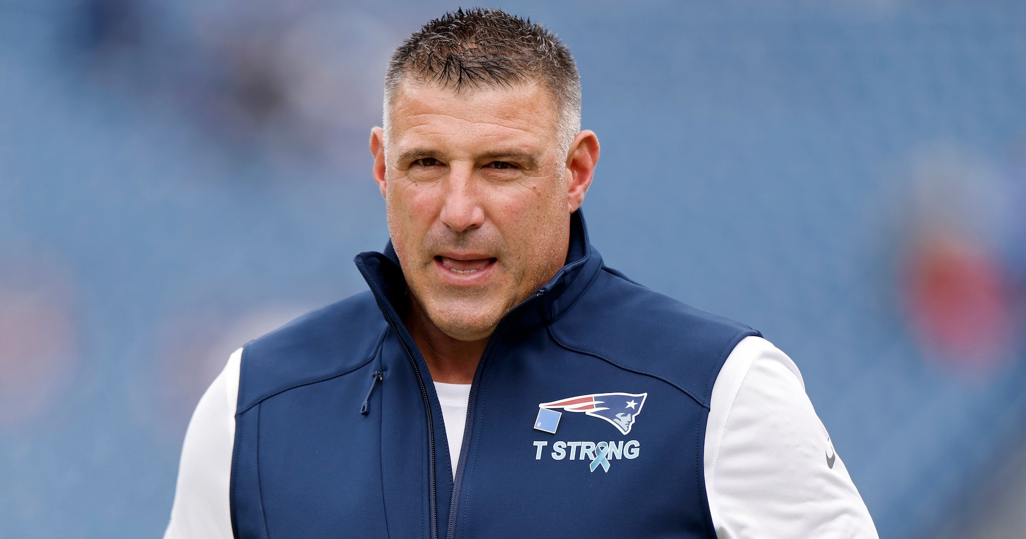 Patriots Coach Mike Vrabel to Pursue ‘Therapy’ Following Dianna Russini Photo Scandal