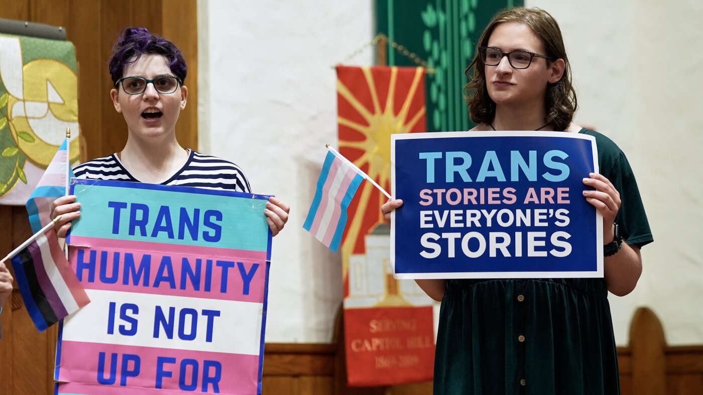 Trump Administration Cheers Plastic Surgeons' Stance on Trans Youth Surgery