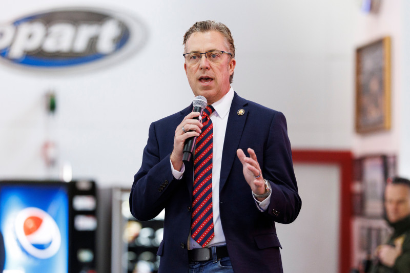 MAGA Representative Defends Himself Amid Laughter from College Students: 'You Can Murmur All You Want'