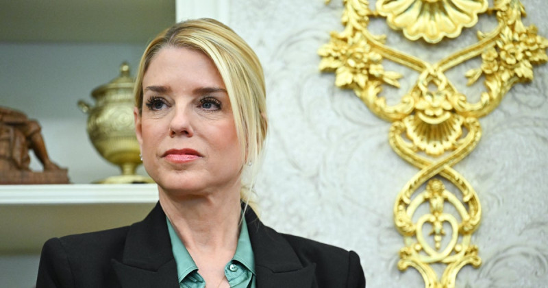 Bondi Set to Face House Oversight Committee Next Month Amid Contempt Threat