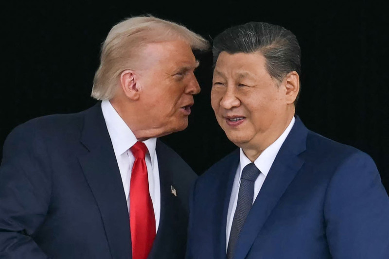 Democrats Demand Trump Block Chinese Automakers Ahead of Xi Jinping Meeting