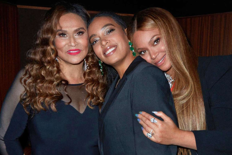 Tina Knowles Dishes on Therapy for Beyoncé and Solange: A Family Affair