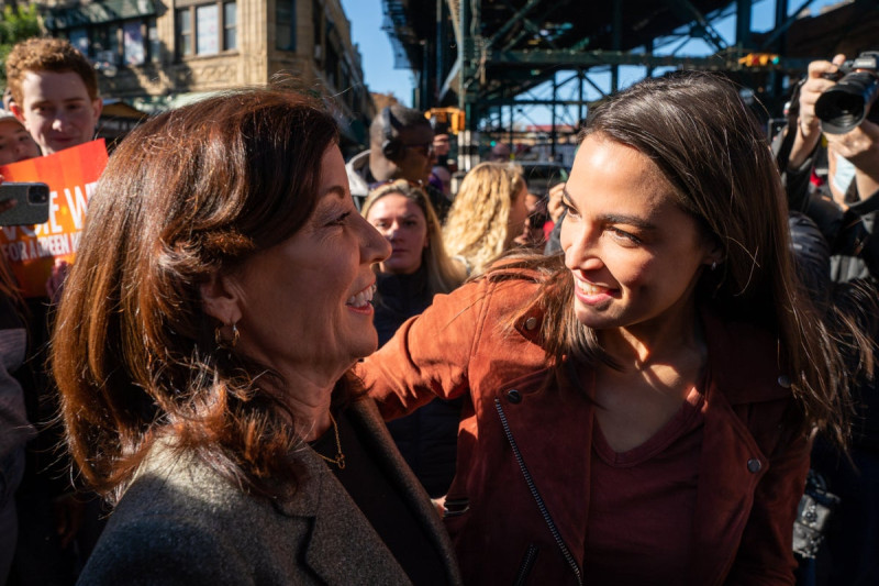 AOC Rages as ICE Agent Who Killed Renee Good Gets Reinstated