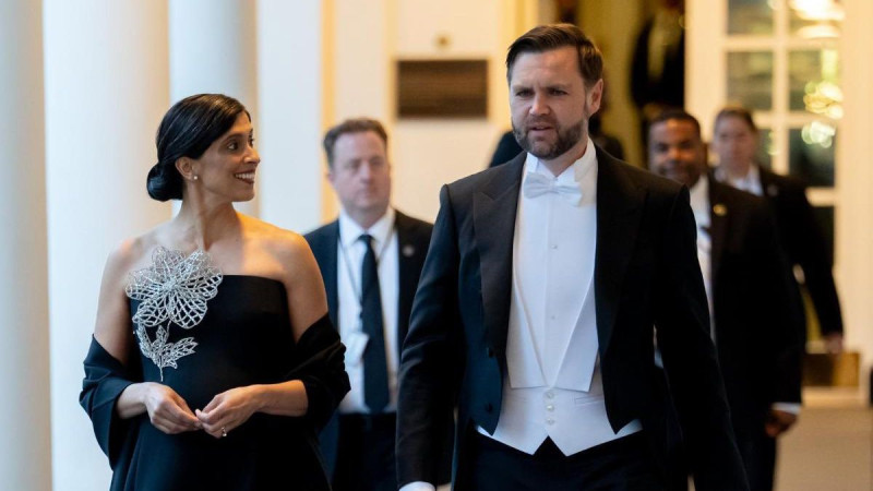 JD Vance's Suit Disaster Steals Spotlight from Royal Visit