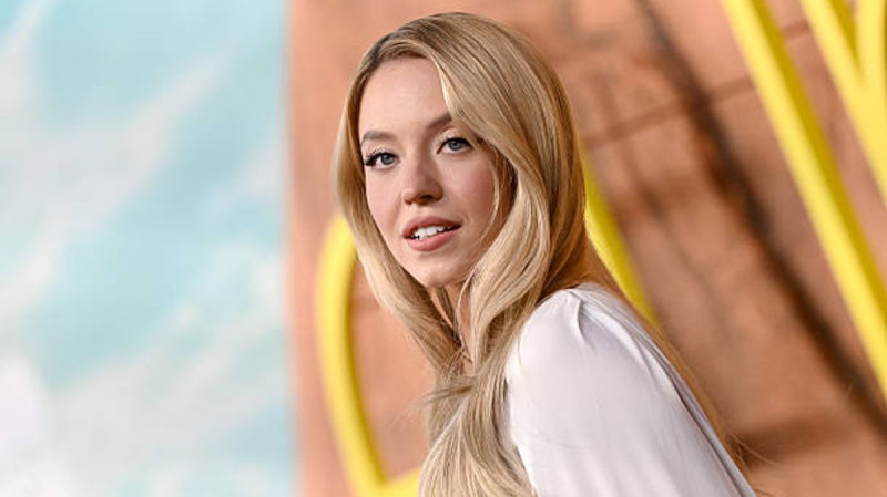 Euphoria's Sydney Sweeney Dives Deep into OnlyFans Drama, Director Sam Levinson Cheers Her On