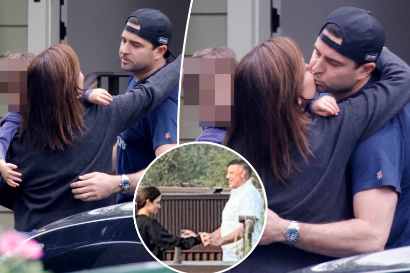 Dianna Russini and Husband Share a Kiss on Mother’s Day Amid Mike Vrabel Controversy