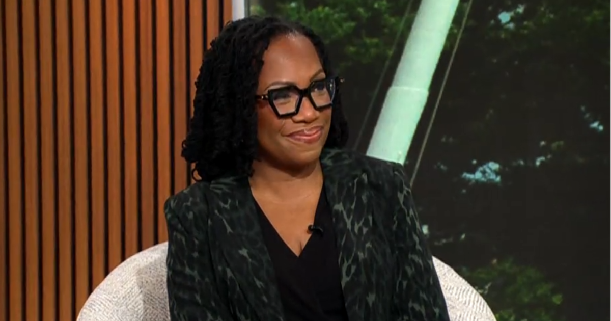 Ketanji Brown Jackson Declares Supreme Court Justices