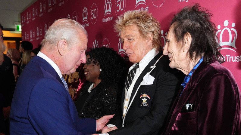 Rod Stewart Calls Trump a 'Ratbag' in Fiery Exchange with King Charles