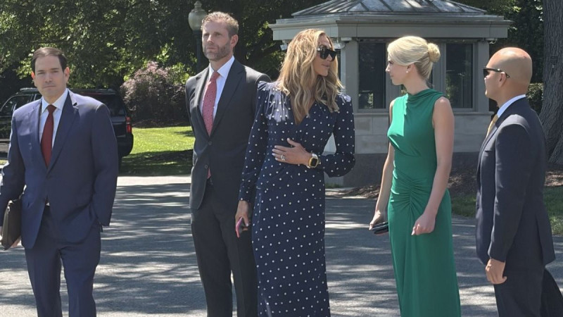 Melania Trump Ghosts China Trip: Air Force One Takes Off Without Her