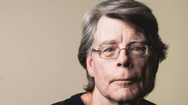 Stephen King Rips Into 'MAGAholics' Over Trump's Indifference to American Struggles