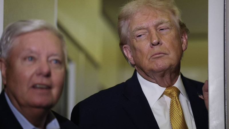 Graham's Desperate Plea: Trump, Don't Hand Iran the Keys to Chaos