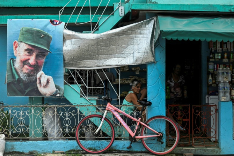 U.S. Military's Open Spy Flight Tracking Near Cuba: A Provocative Message to Havana