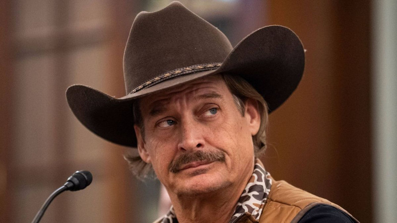 Kid Rock's Disturbing SNL Joke About 14-Year-Old Olsen Twins Resurfaces, Sparks Outrage