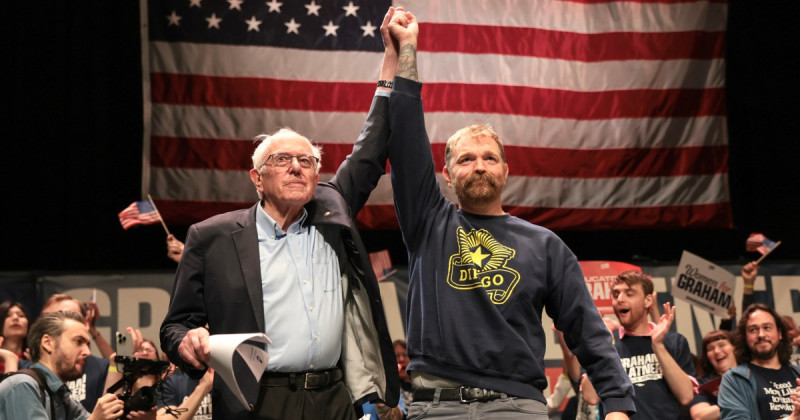 Bernie Sanders Stands by Graham Platner Amid Scandalous Text Message Revelations