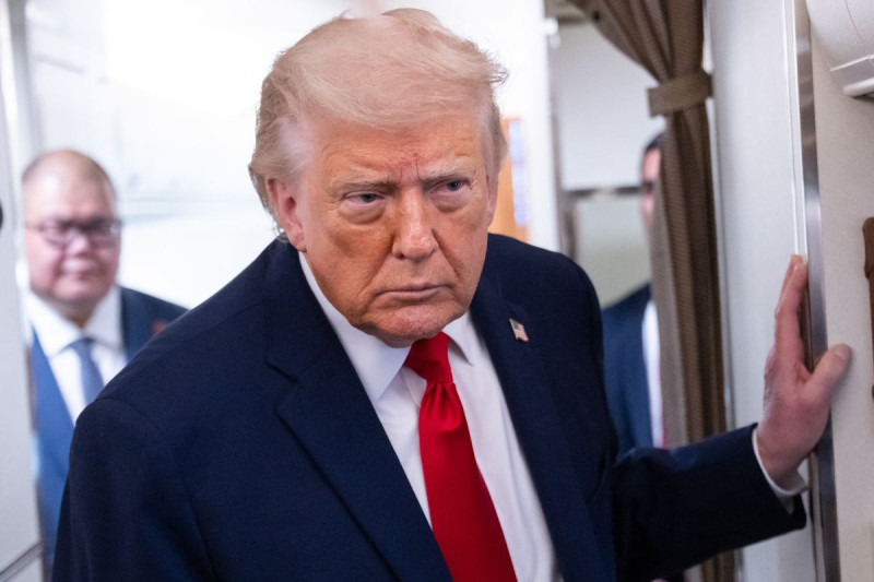 Fox News Viewers Rage as Trump Turns White House Lawn into UFC Arena