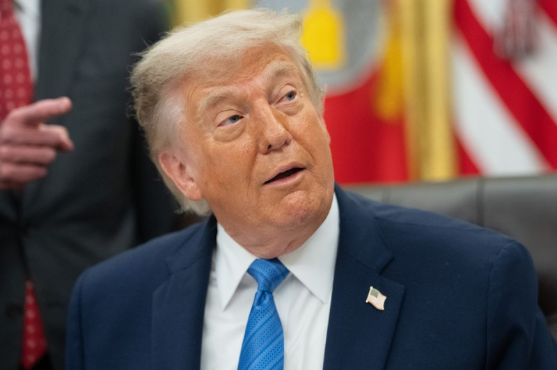Trump's Family Sounds Alarm on His Deteriorating Mental State