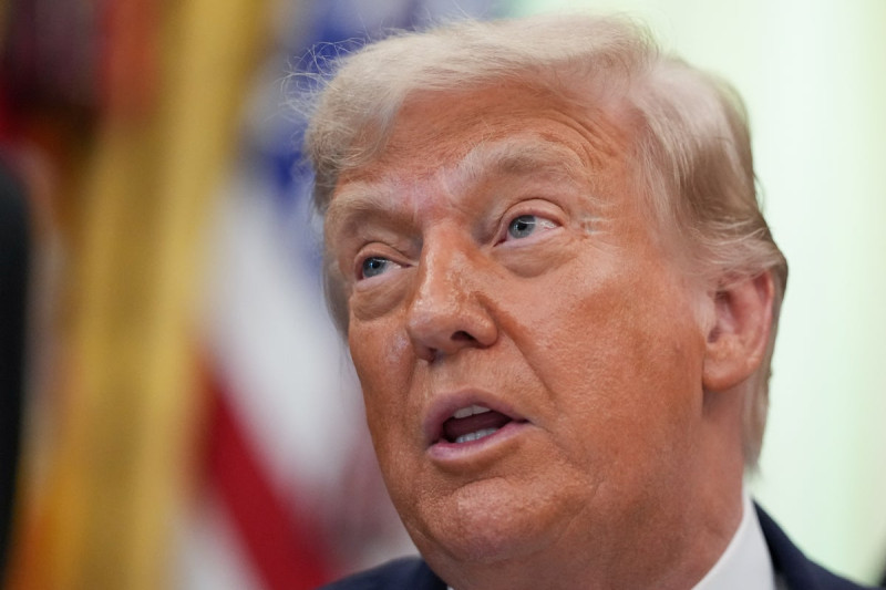 Trump's Outrageous Claim: Stealing Iran's Oil Under Cover of Darkness