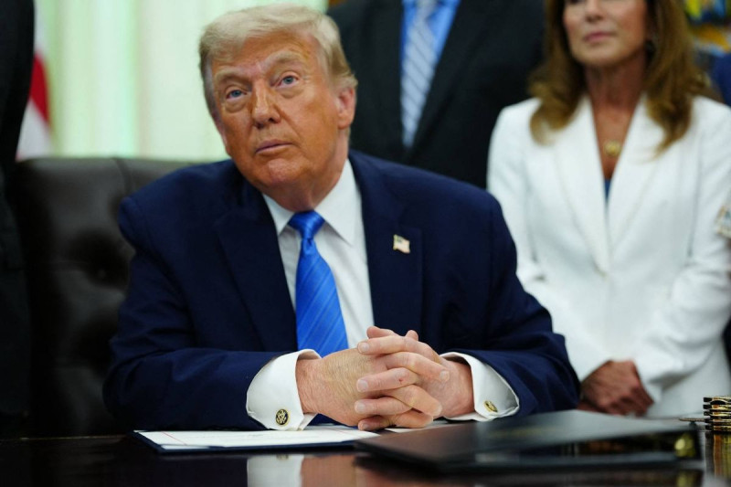 Celebrities Give Trump the Cold Shoulder for UFC Bash at the White House