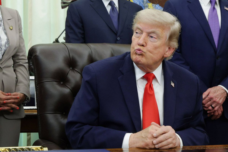 Trump's Hand Sparks Health Fears Amidst Growing Speculation