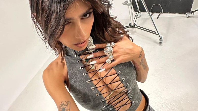 Mia Khalifa's Post-Porn Life: From Death Threats to Debunking AI Lies