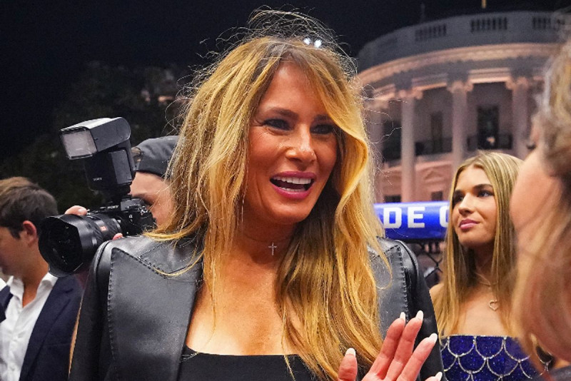 Melania Trump Sparks 'Attention-Bidding War' with Husband at UFC Event