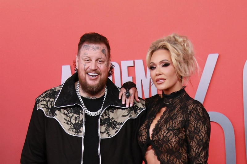 Jelly Roll Ditches Bunnie XO Amid Tour Chaos and MAGA Fallout