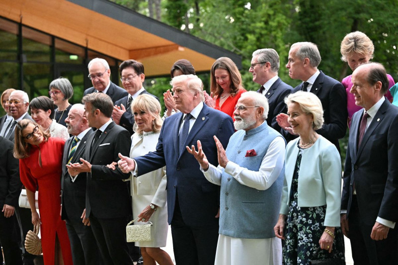 Trump's Shaky Grip: 80-Year-Old President Clings to Modi at G7, Health Fears Resurface