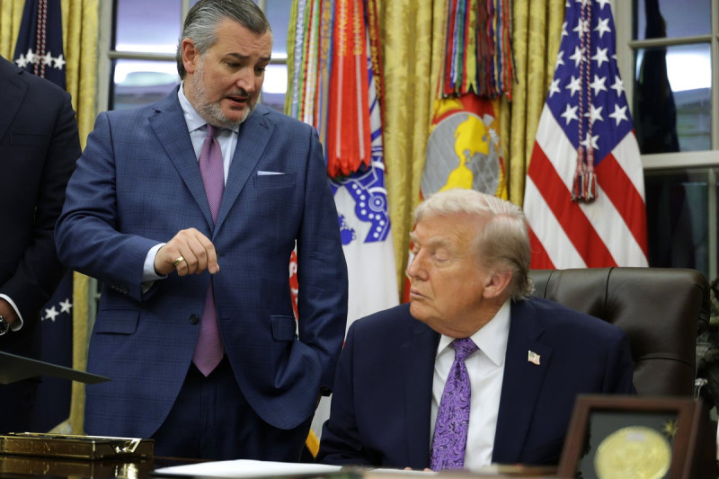 Trump’s Peace Deal Sparks Internal Warfare in the GOP