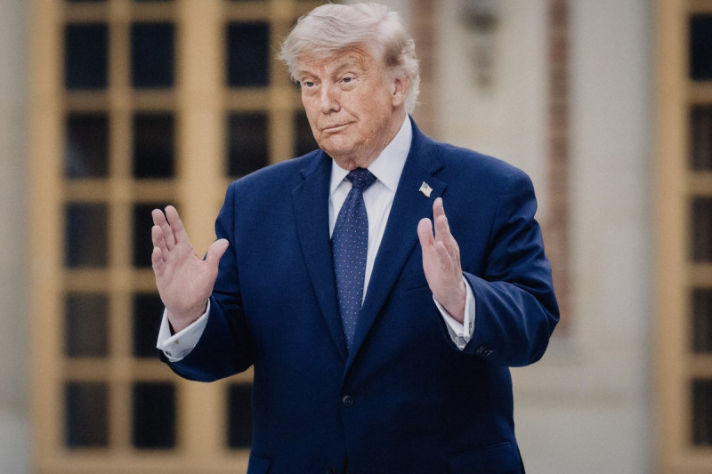 Trump’s Brutal Warning to Advisers Sends GOP into a Tailspin