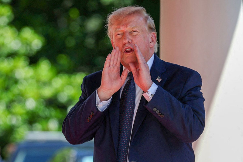 Italian Media Brands Trump a Complete Fool in Brutal Assault Following Meloni's Denial