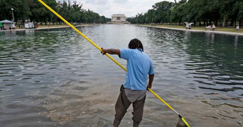 Six Arrested in Shocking Vandalism of Lincoln Memorial Reflecting Pool, Trump Claims