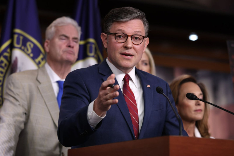 Top Republican Rips Americans for Not Adoring USA Like World Cup Fans