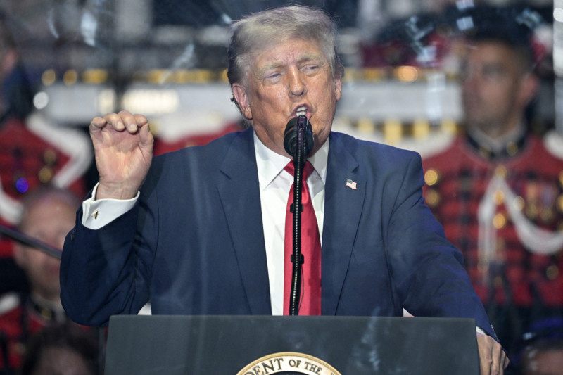 Mass Exodus: Trump’s Speech Sparks Walkouts Amidst Controversy