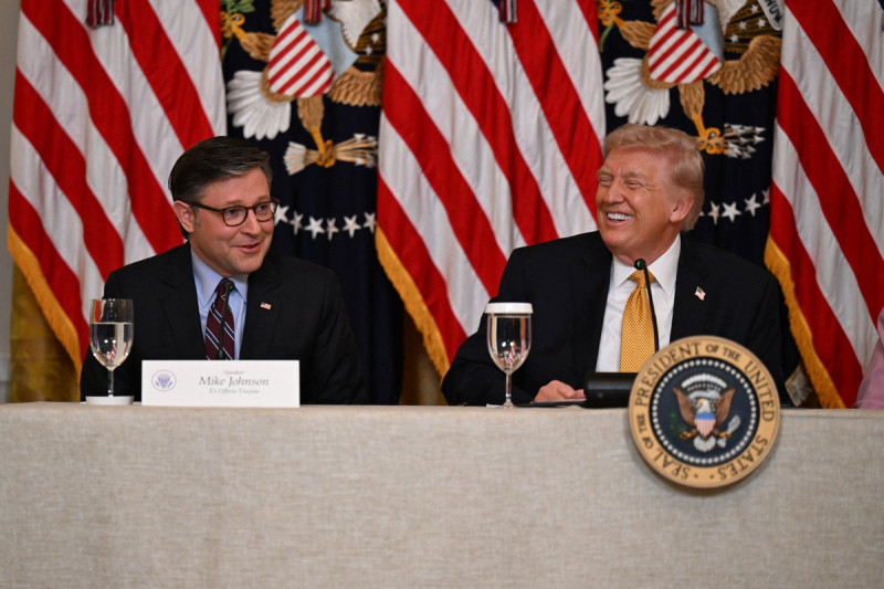 Trump's Hostage Tactics: Housing Bill Thrown to the Wolves in Voting War