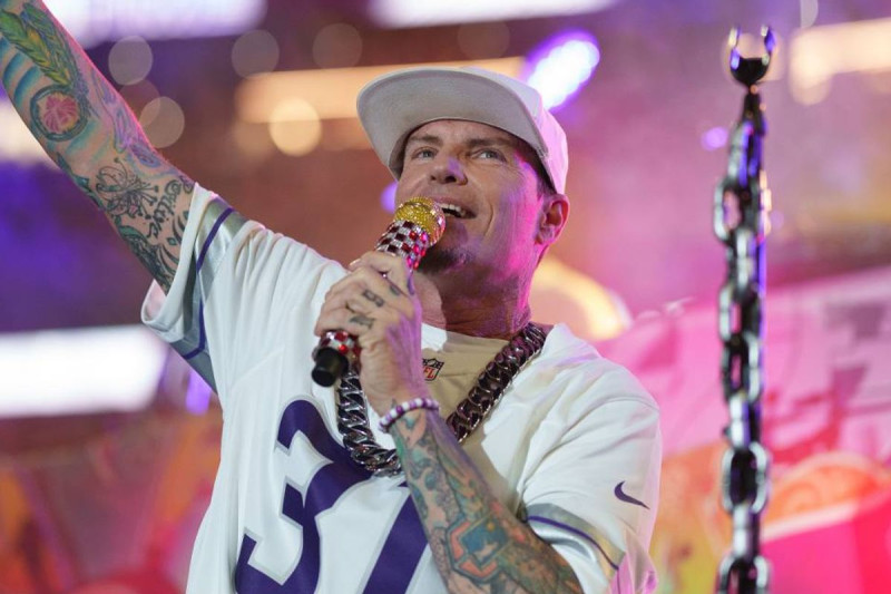 Vanilla Ice Desperately Pleads for Fans After Trump Festival Flops