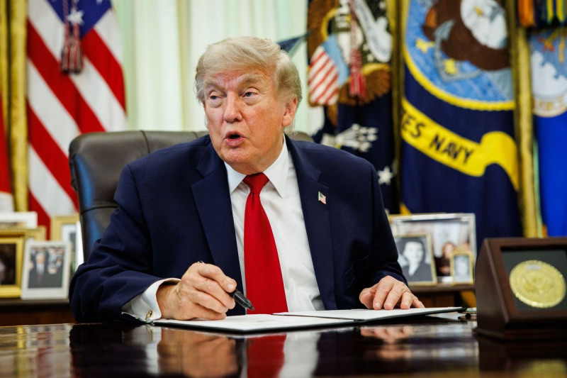 Trump Trashes GOP Housing Bill as a 'Yawn' While Pushing SAVE America Act