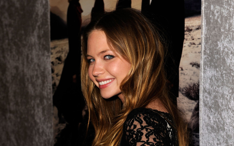 ‘Lilo & Stitch’ Star Daveigh Chase Dies of AIDS Amidst Drug Struggles