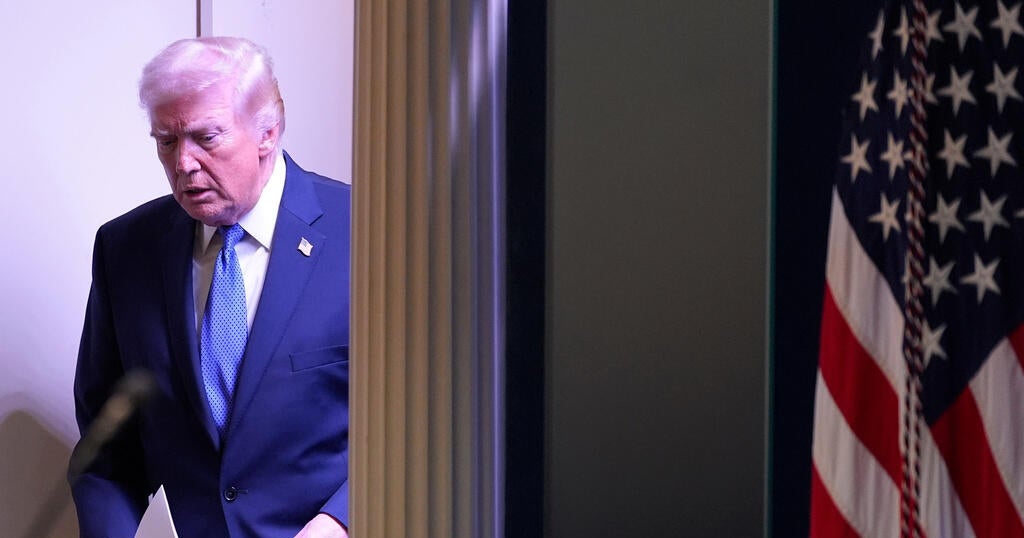 Trump Unleashes 10% Tariffs on Global Imports Following Supreme Court Ruling