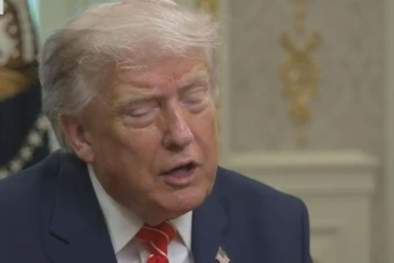 Trump's Disturbing Swollen Face Sparks Health Fears in Latest Interview