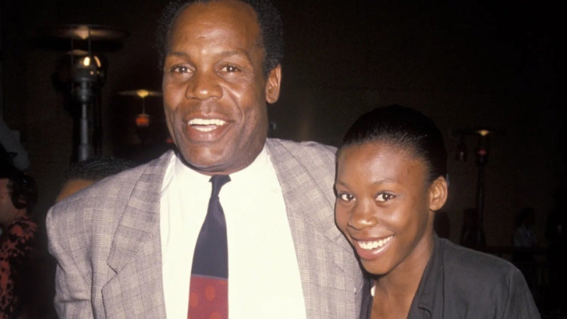 Danny Glover's Daughter Exposes Early Signs of His Alzheimer's Nightmare