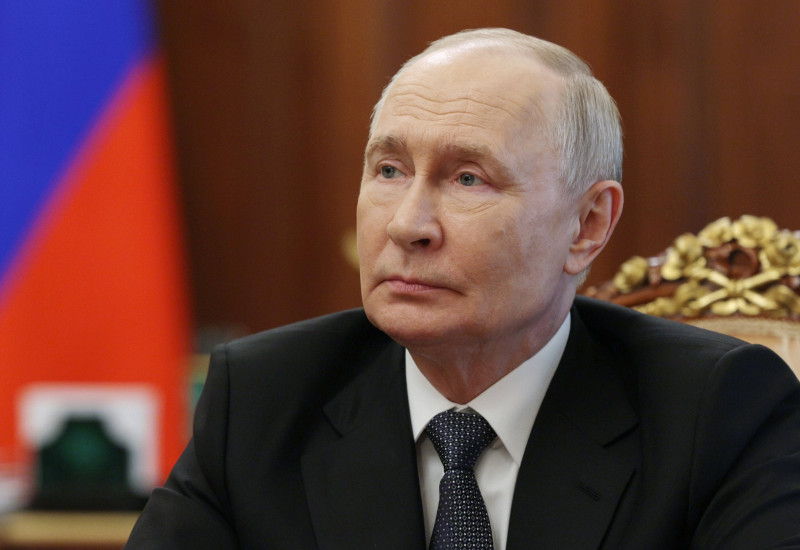 Putin Shrugs Off Catastrophic Fuel Crisis While Intensifying Assaults on Ukraine