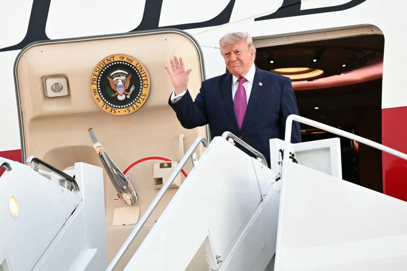 Trump's Air Force One Display Scheme Hits Major Roadblocks