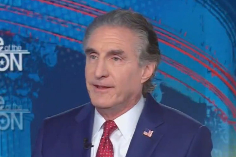 Doug Burgum's CNN Meltdown: 'North Korea-like Lying' Over Reflecting Pool