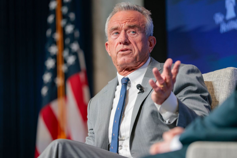 RFK Jr. Sparks Outrage with Bizarre '100 Months Pregnant' Claim About His Mother